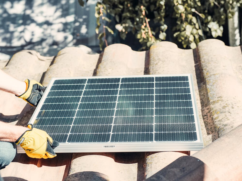 The Benefits of Installing Solar Panels on Your Home