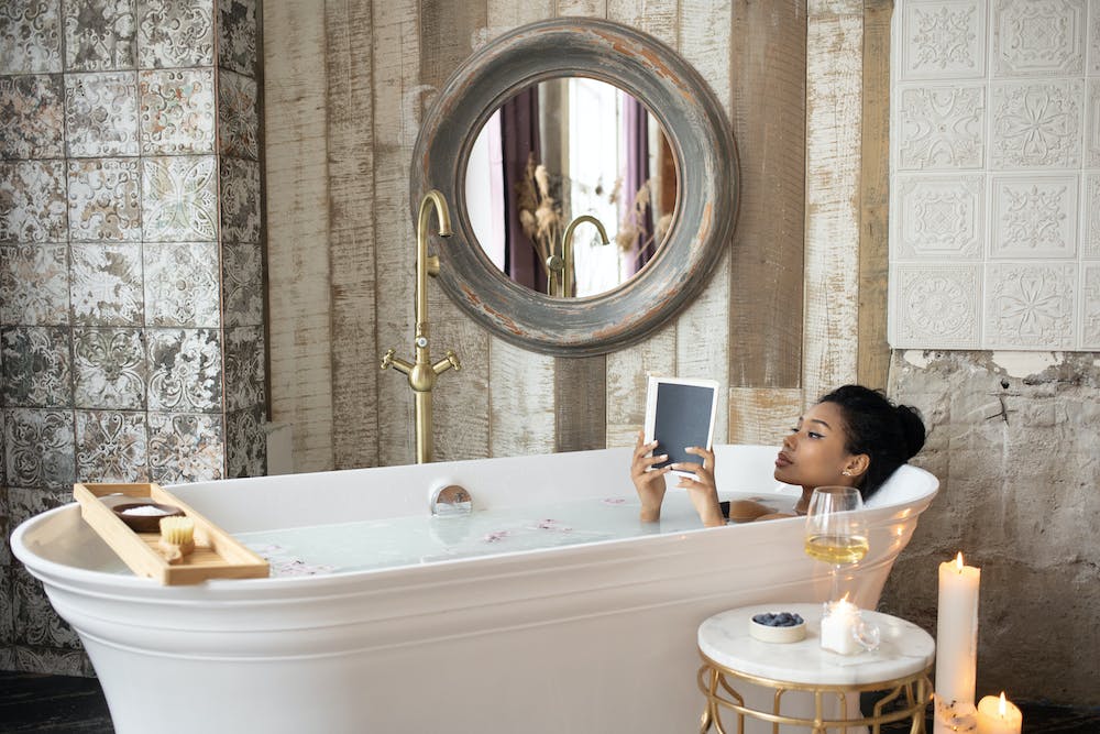The Dos and Don'ts of Decorating with Mirrors