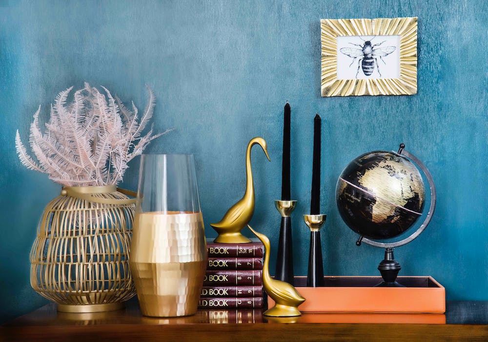 5 Tips for Decorating with Vintage Finds