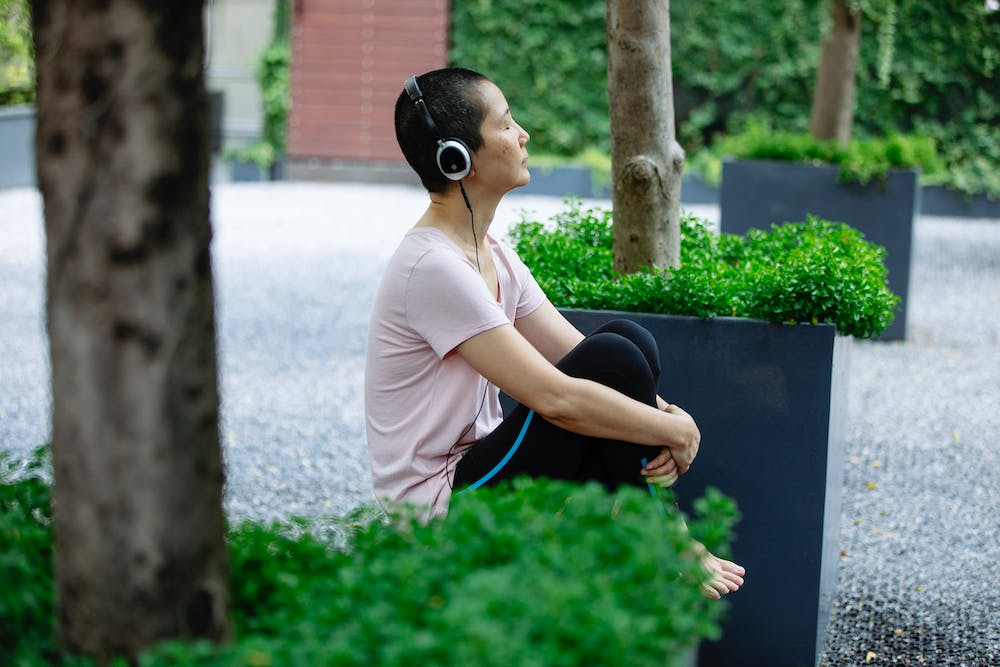Top 5 Noise-Canceling Headphones for a Peaceful Listening Experience