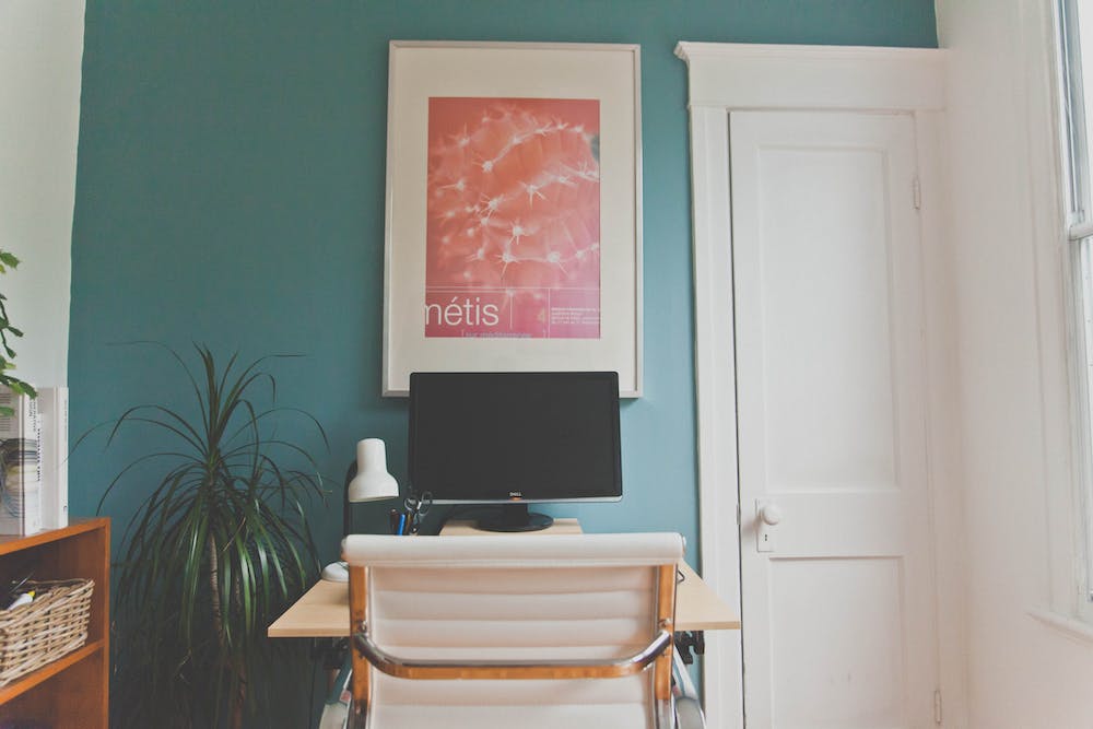 10 Tips for Decorating Your Home Office